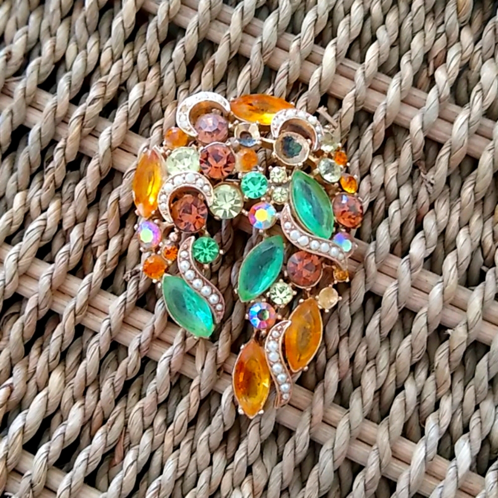 Antique multistone brooch